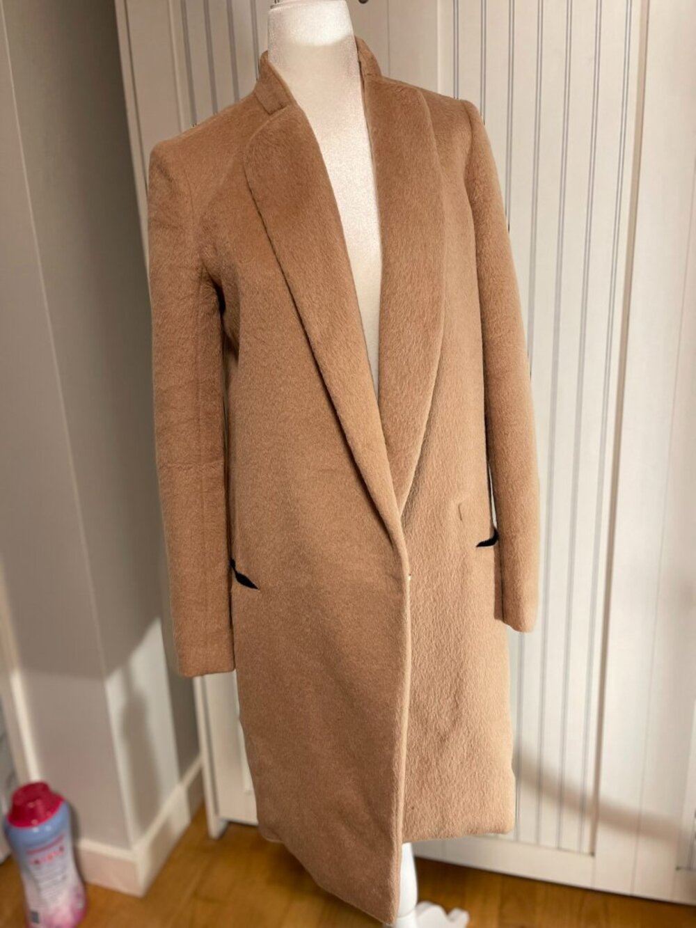 SJ SJ Camel Wool (includes 32% Lama/Alpaca) – 100% Long Coat |